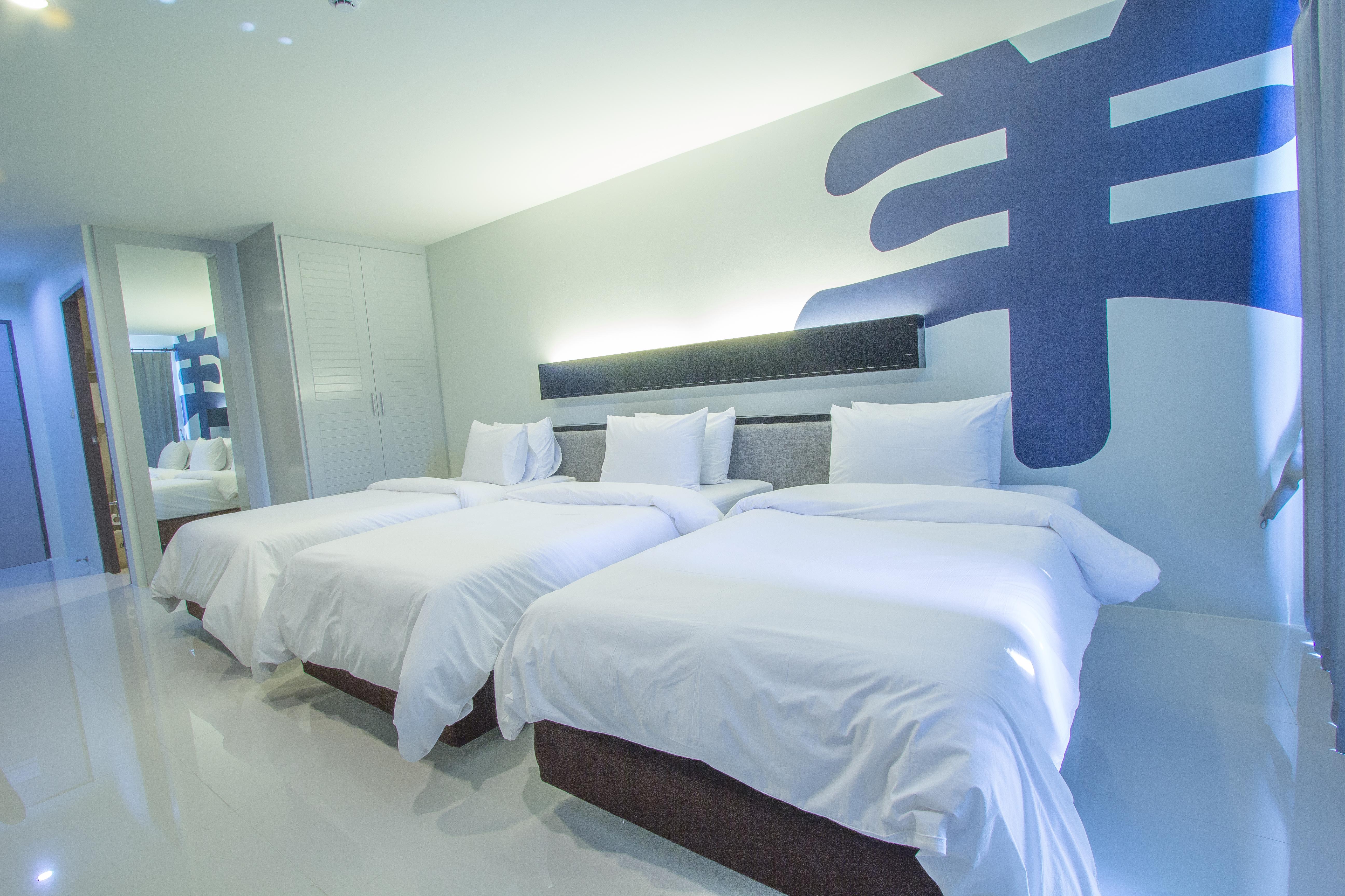 Baba House Hotel - Sha Plus 푸껫 외부 사진