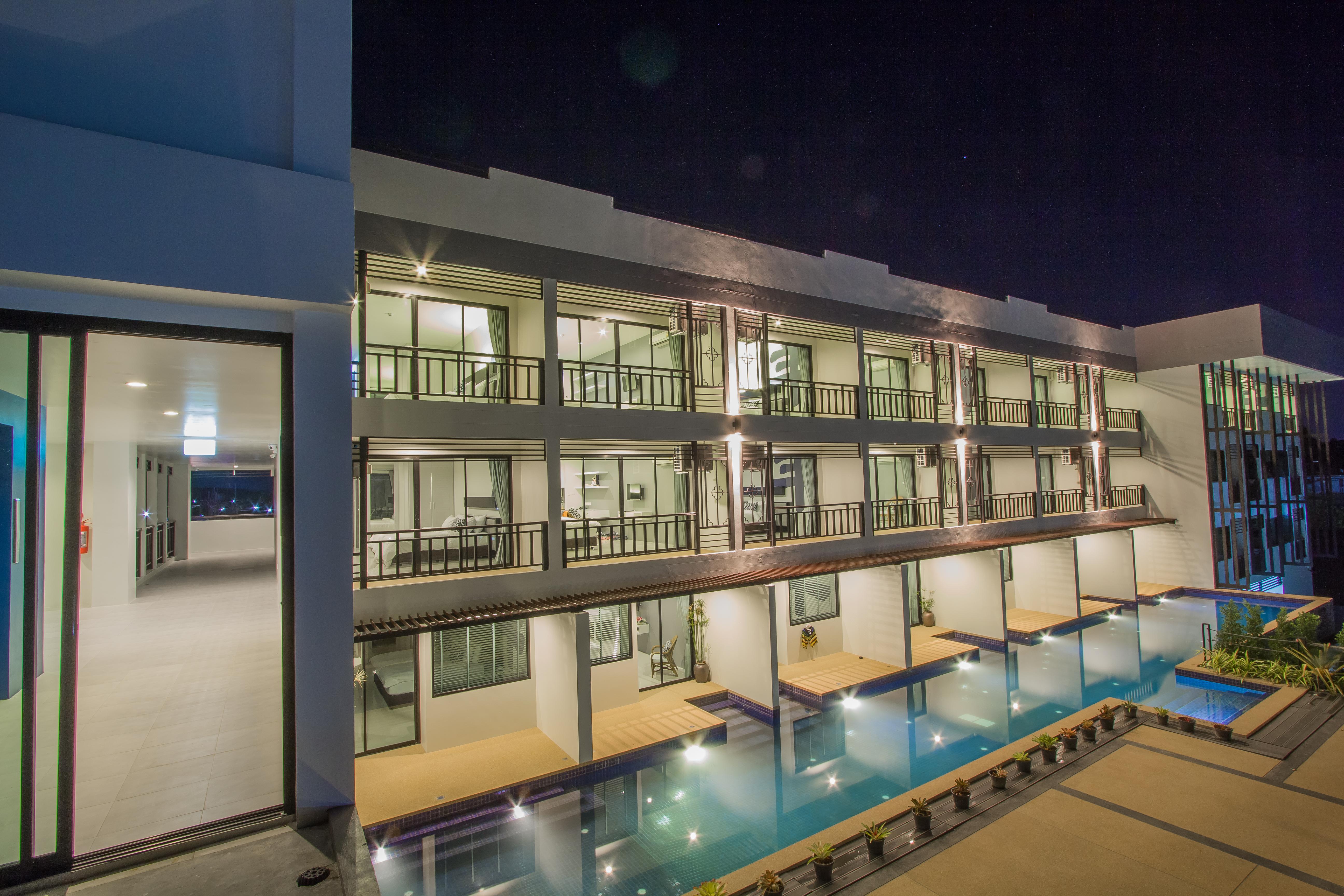 Baba House Hotel - Sha Plus 푸껫 외부 사진