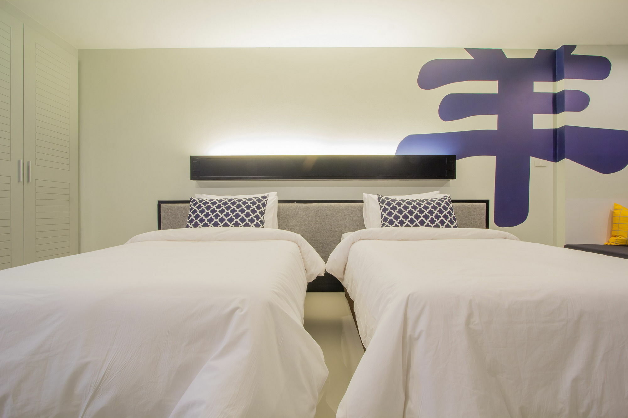 Baba House Hotel - Sha Plus 푸껫 외부 사진